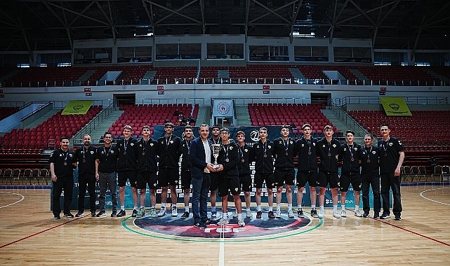 Potada Büyük Gurur: Konya Büyükşehir Belediyespor U16 Takımımız Türkiye Üçüncüsü
