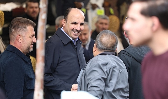 Şehir Merkezinde Esnafı Ziyaret Eden Başkan Altay: “Konya'mızda Kurban Bayramı'nın Bereketini ve Heyecanını Hep Birlikte Yaşıyoruz