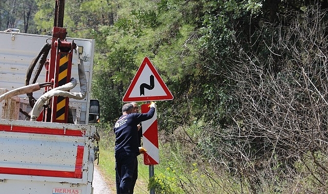 Büyükşehir'den Kemer yayla yollarında kapsamlı çalışma