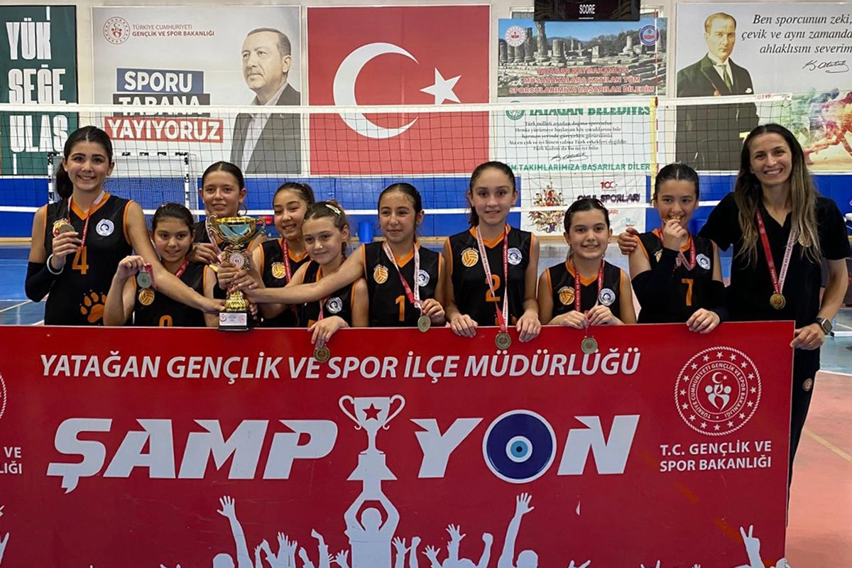 Bodrum İhtisas Spor Kulübü’nden Mini Voleybolda İl Birinciliği Başarısı