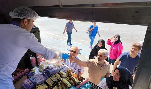 İBB'den LGS ve YKS Günlerinde Öğrenci ve Ailelerine Kumanya Desteği