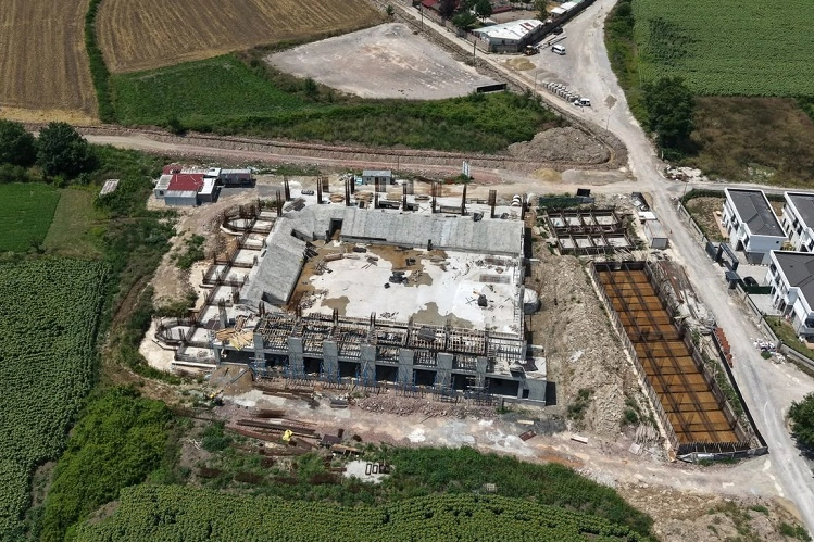 Karakamış Spor Salonu Yükseliyor: Gençler İçin Dev Spor Yatırımı